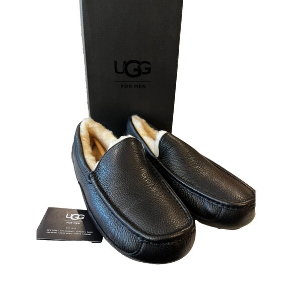 UGG Ascot Mens Pebble Black Leather Sheepskin Slipper Size 9 US New in Box Shoe main image 8